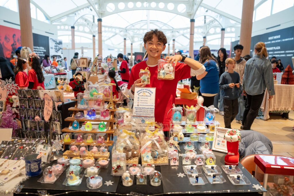 BizKidsXmasMarket2024_117